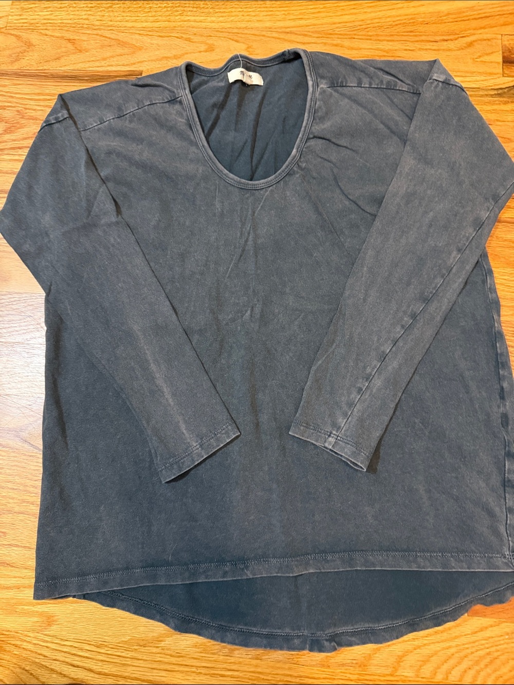 Madewell Long Sleeve Scoop Neck Tee in Washed Navy